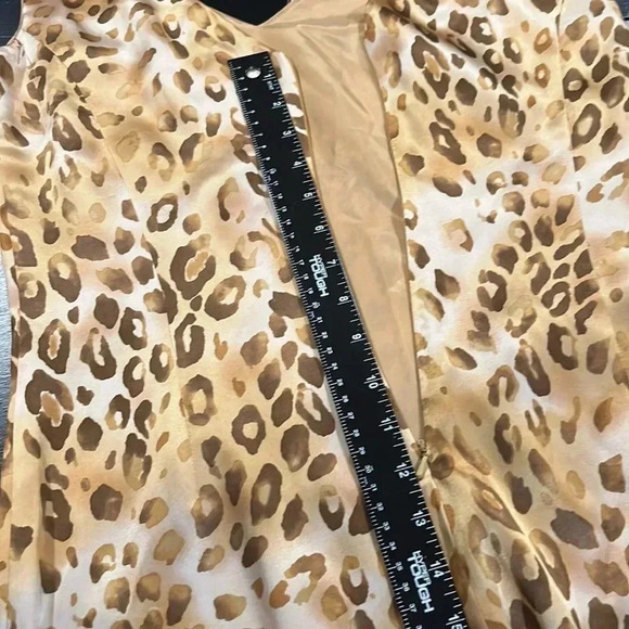 NWT 100% Silk Leopard Beige Gold Mob Wife Sleeveless Elegant Dress Womens 6 - Picture 7 of 11